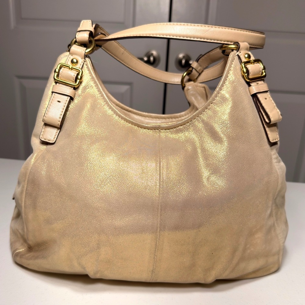 Coach Madison Metallic Leather Maggie Hobo Bag Champagne Gold 19700 Medium - Picture 5 of 16